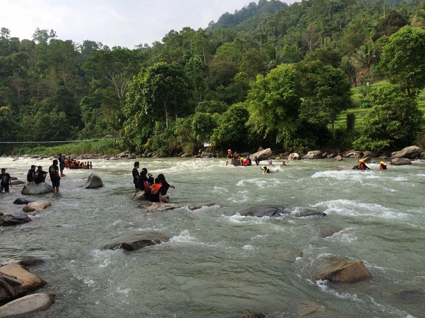 Kenal Medan (KM) TWKM divisi arung jeram