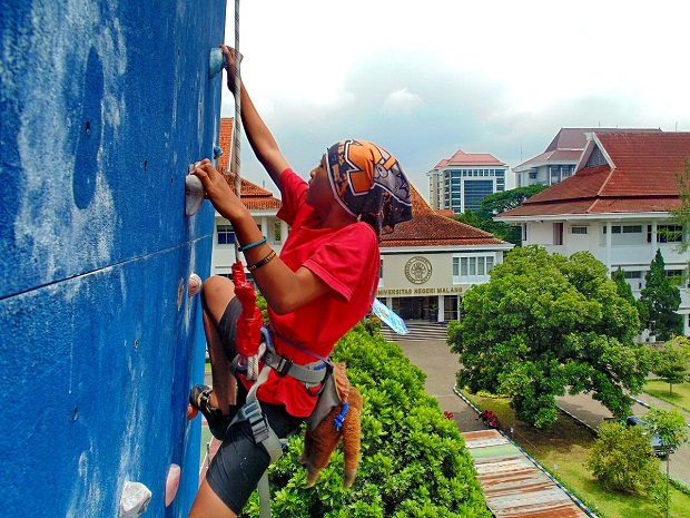 Malang Climber Competion (MACCO) 19, Federasi Panjat Tebing Indonesi (FPTI) Kota Malang bekerjasama dengan Organisasi Mahasiswa Pecinta Alam (MPA) Jonggring Salaka Universitas Negeri Malang