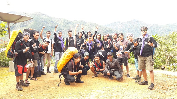 Ekspedisi Kabud Badai KAMPALA Universitas Pepabri Makassar berhasil capai 4 Puncak dalam 2 hari (21/02). WARTAPALINDONESIA/ Juli Pramono (JP)